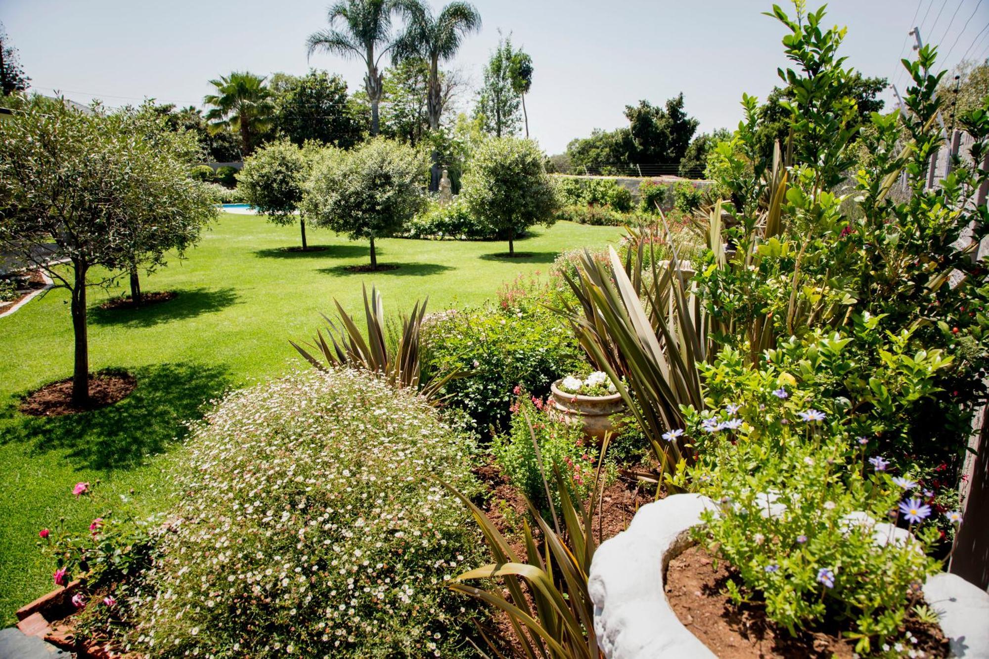 La Vida Luka - Luxury Guesthouse Pretoria Exterior photo