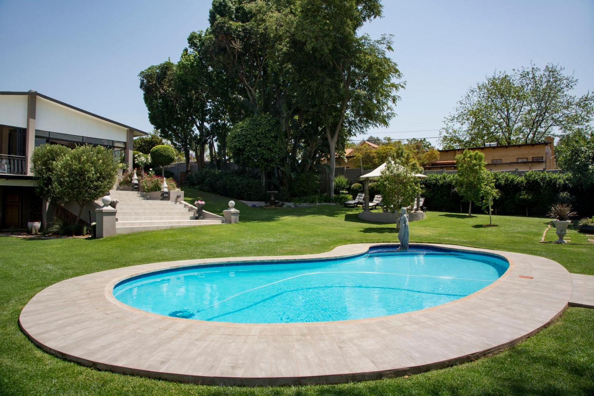 La Vida Luka - Luxury Guesthouse Pretoria Exterior photo